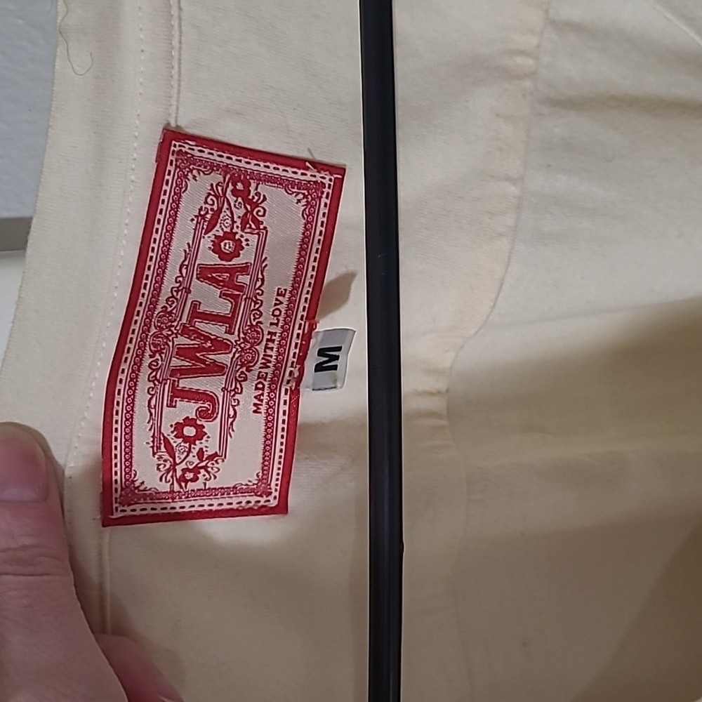 Johnny Was JWLA embroidered tee shirt tshirt M - Picture 2 of 10